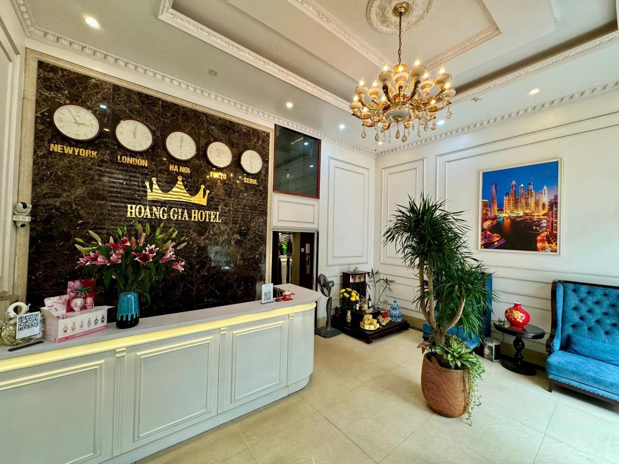 Hoang Gia Hotel Nhan Hoa Ханой Экстерьер фото